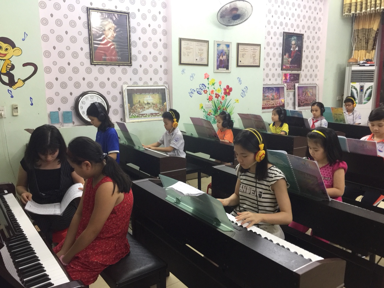 Piano Kinh Bắc