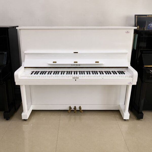 Piano cơ Victor - Màu trắng