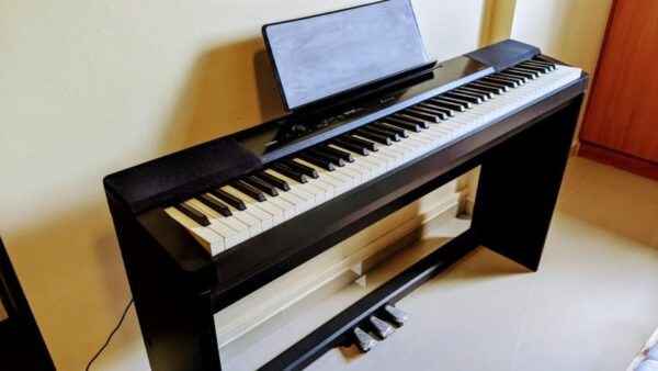 Đàn piano cho người mới bắt đầu chơi