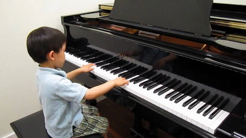 Piano Kinh Bắc