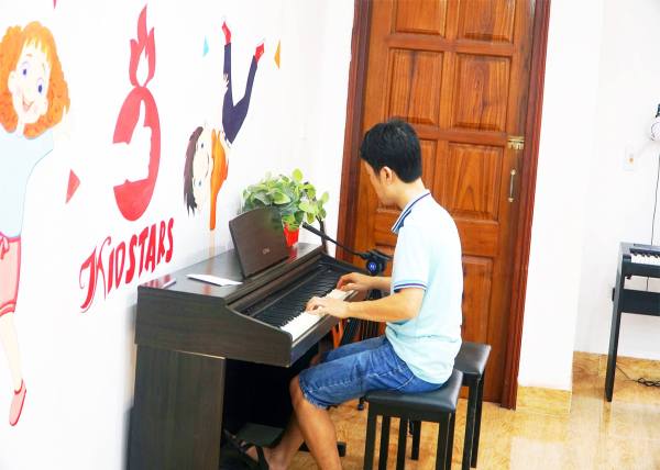 Piano Kinh Bắc