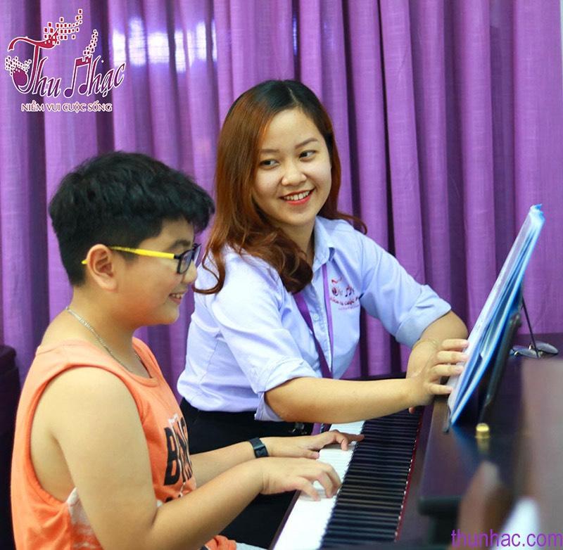 Piano Kinh Bắc