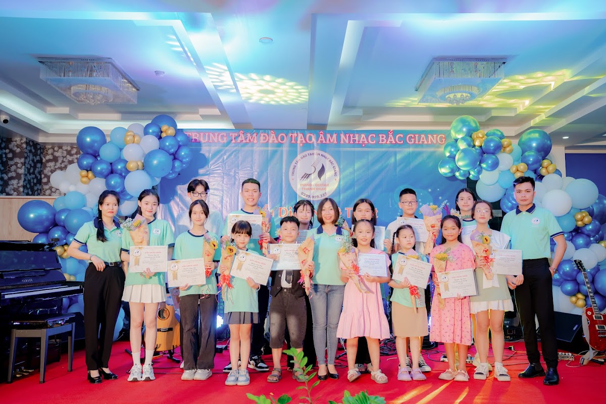 Trải Nghiệm Đào Tạo Piano Chuyên Nghiệp Bắc Ninh - Chọn Lựa Đỉnh Cao Cho Người Yêu Âm Nhạc