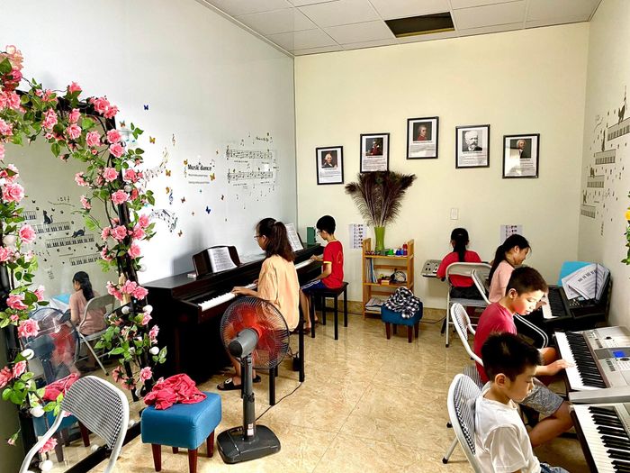 Khám Phá Hành Trình – Theo đuổi ước mơ âm nhạc với đào tạo Piano Bắc Ninh để tỏa sáng trong thế giới âm nhạc